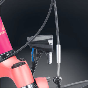 LED Scheinwerfer mit Strahler und Stromversorgung per Nabendynamo
